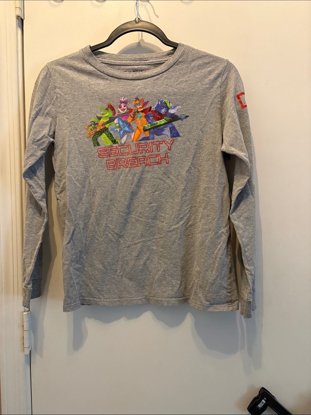 Five Nights At Freddy’s Kids' Grey 'Security Breach' Long-Sleeve Graphic Tee